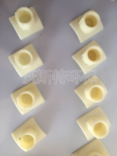 曝气器马鞍座连接件